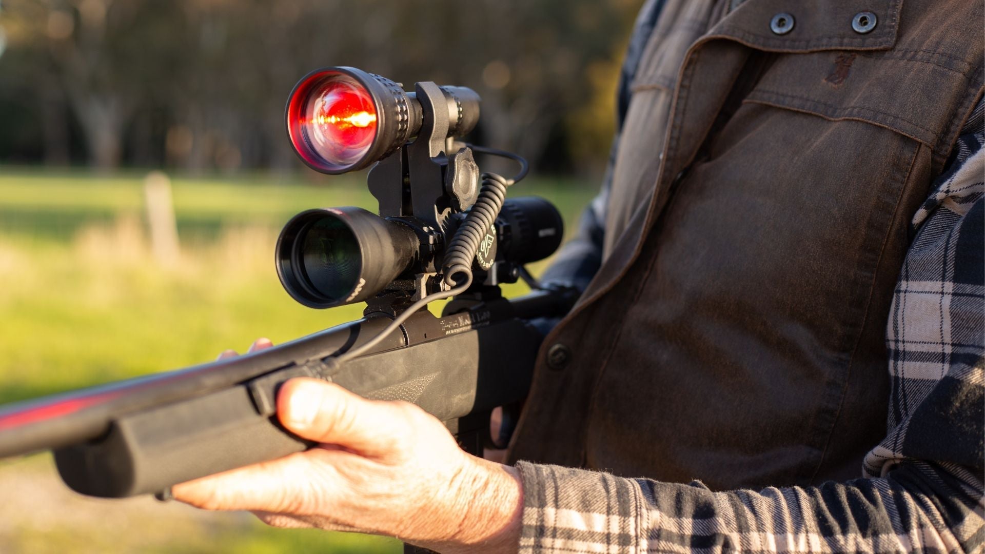 Why the Night Hunter Elite LED Hunting Torch Is a Go-To for Hunters and Campers