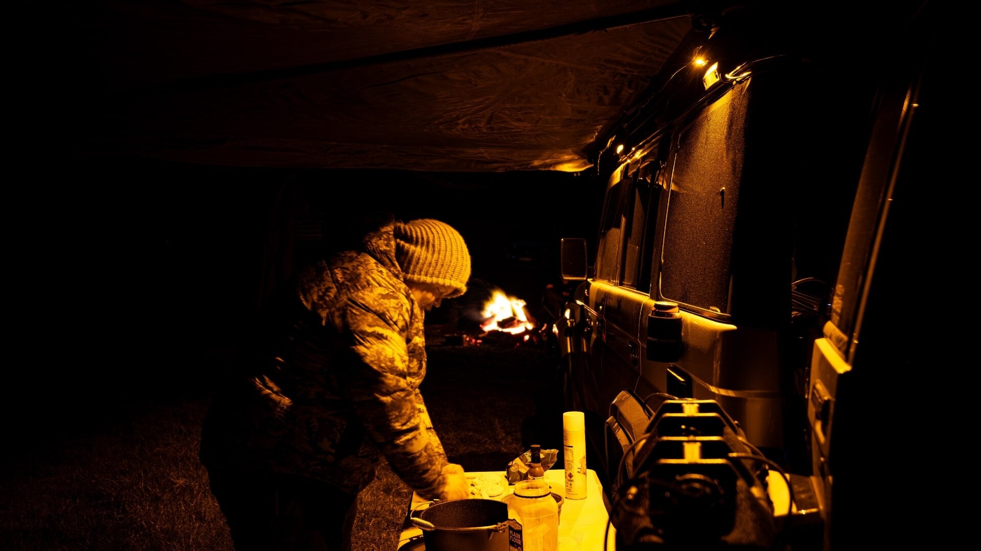 ROK9 Amber LED Utility Light