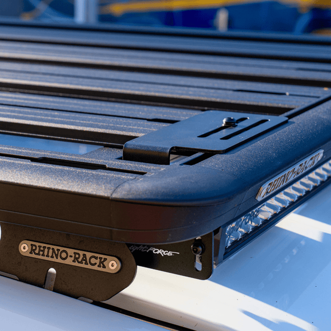 Light Bar Universal Roof Mounts - Single Row